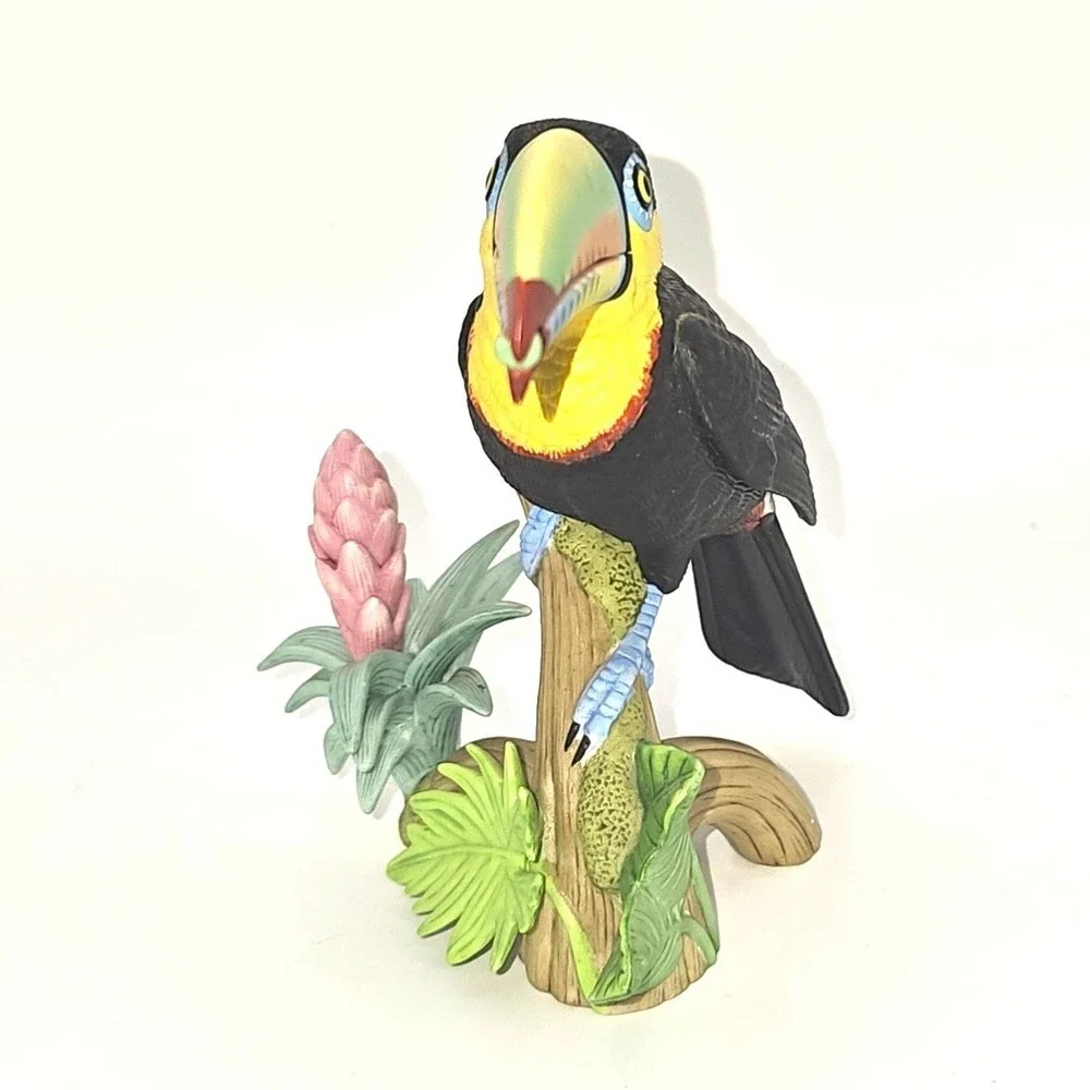 Lenox 2002 Keel-Billed‎ Toucan Bird Porcelain Figurine Tropical Rainforest Decor